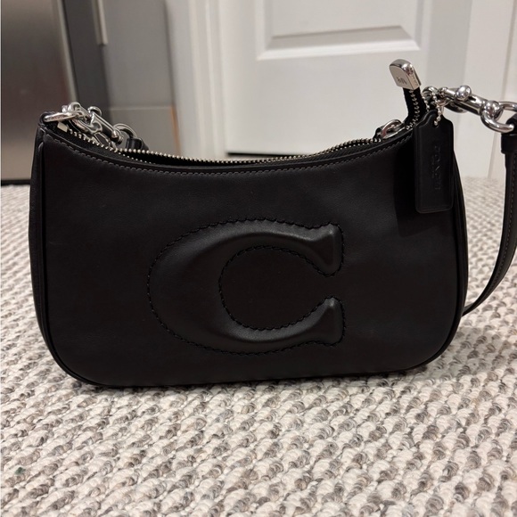 Coach Handbags - Coach Teri Sholder Bag